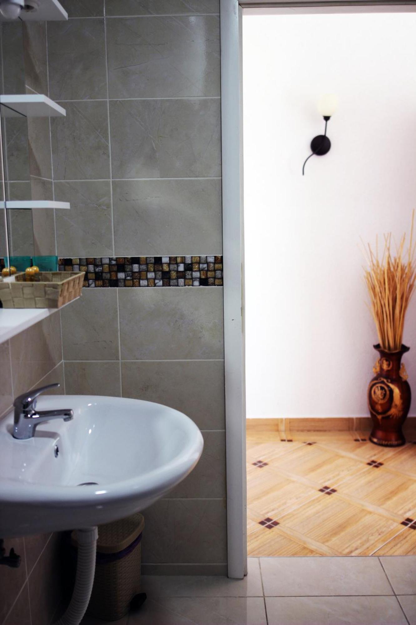 Apartments Vila Monegro บาร์ ภายนอก รูปภาพ
