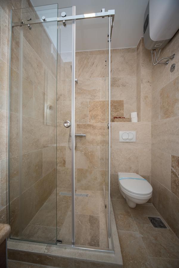 Apartments Vila Monegro บาร์ ภายนอก รูปภาพ