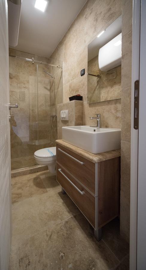 Apartments Vila Monegro บาร์ ภายนอก รูปภาพ