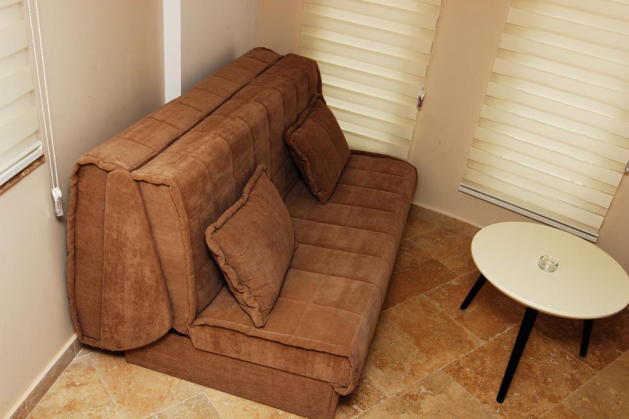 Apartments Vila Monegro บาร์ ภายนอก รูปภาพ